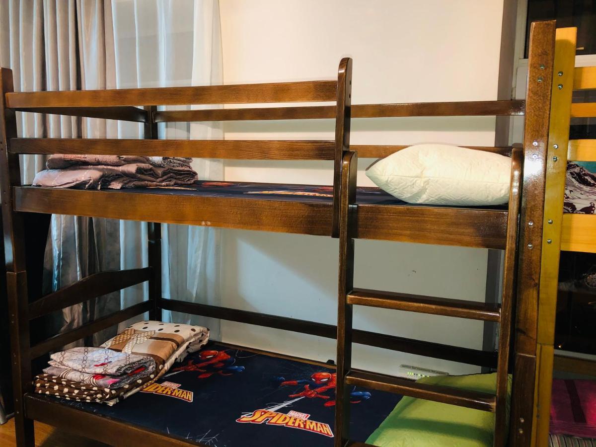 Sev Group Hostelエレバン エクステリア 写真
